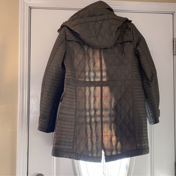 Burberry Olive Green Quilted Jacket - Picture 4 of 4